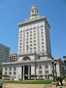Oakland City Hall, 1 Frank H Ogawa Plaza, Oakland, CA